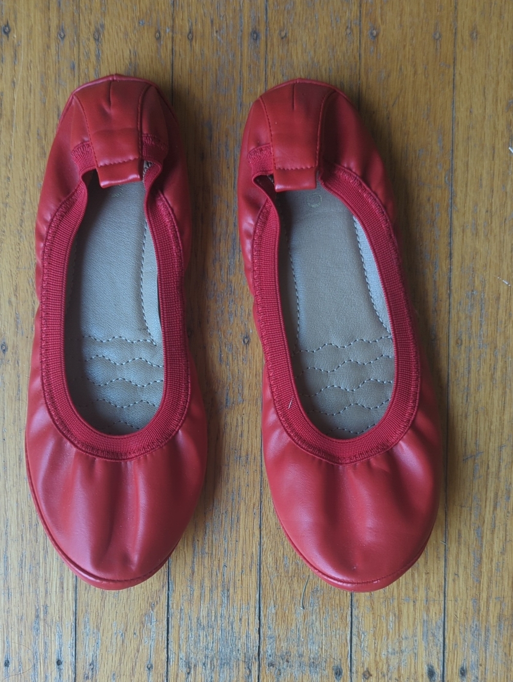 Ollio Red Women's Ballet Flats - Slip-On Elastic Topline